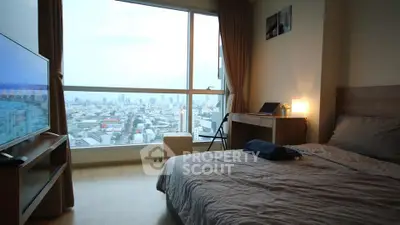  1 Bedroom Condo at Rhythm Ratchada Huaikwang-2
