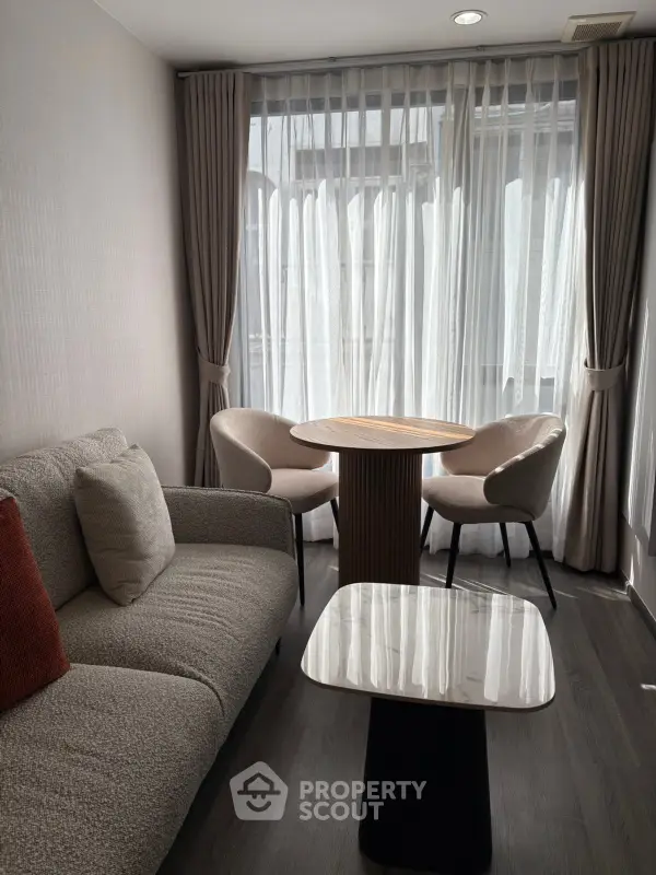 image_rental-30004825