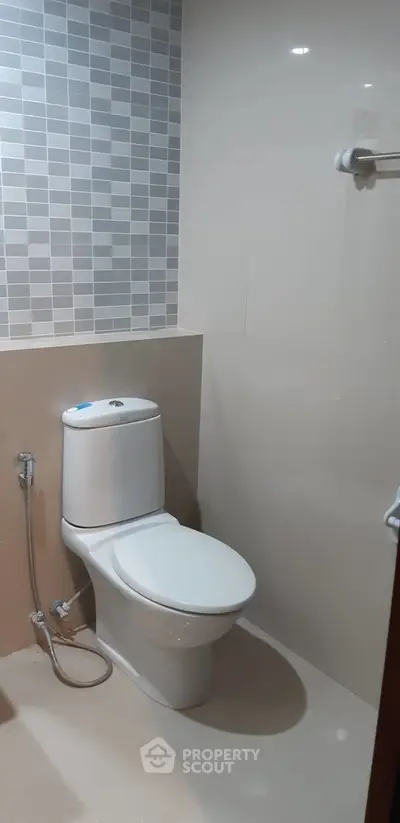  1 Bedroom Condo at J W City Ratchada 32 Condominium-5