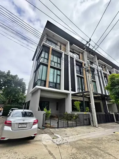 image_rental-28032471