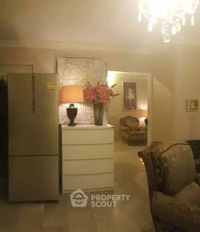  2 Bedrooms Condo -5