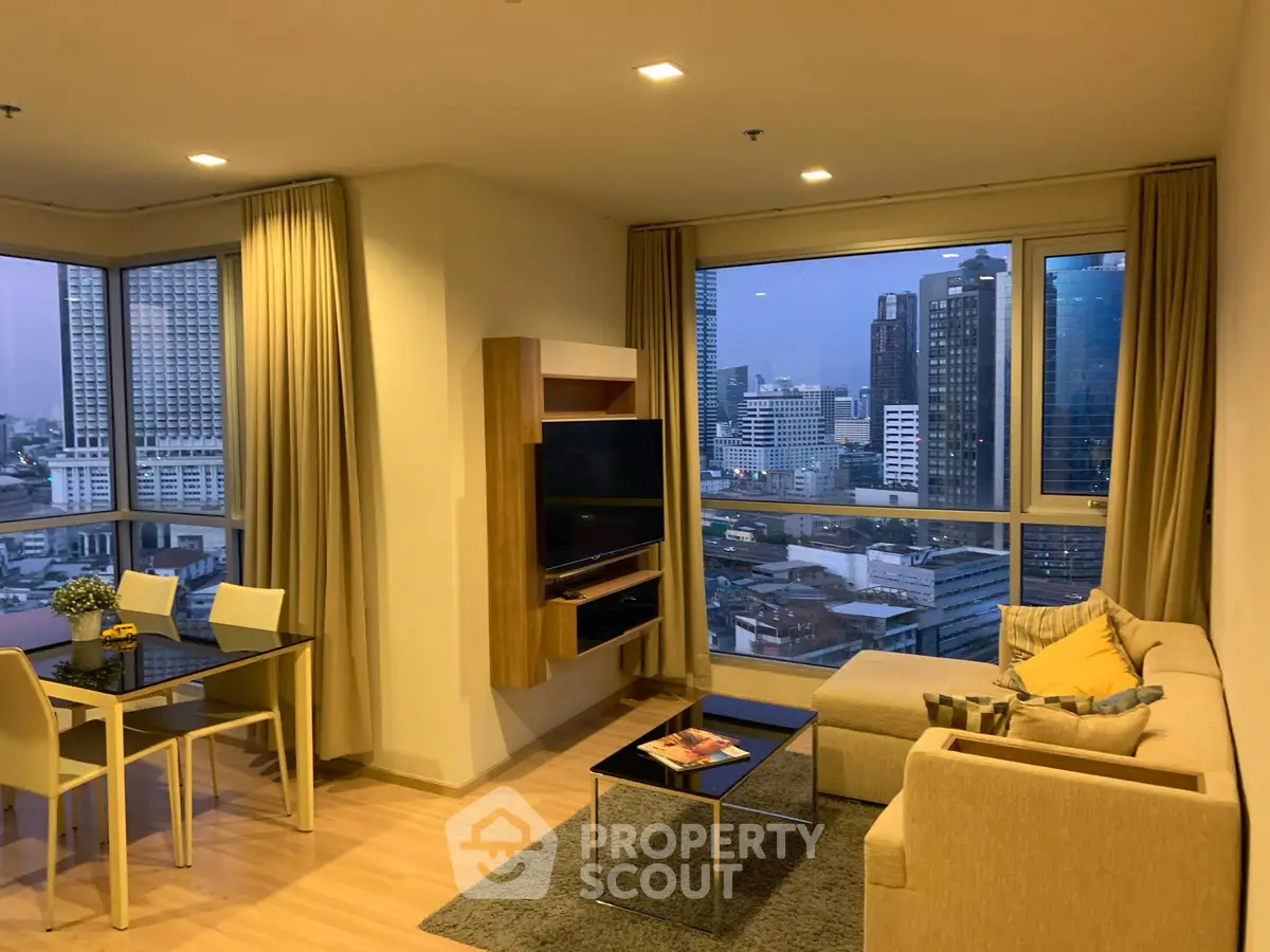 Fully Furnished 1 Bedroom Condo at Rhythm Sathorn-1