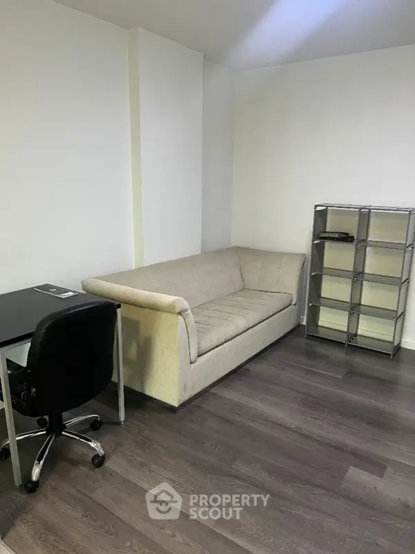 image_rental-14018371