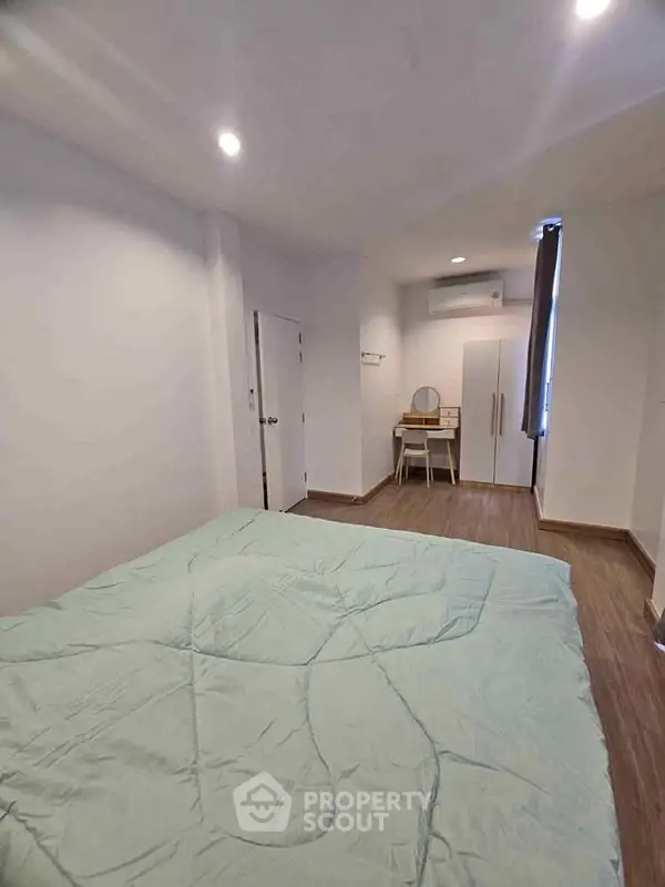 image_rental-27668999