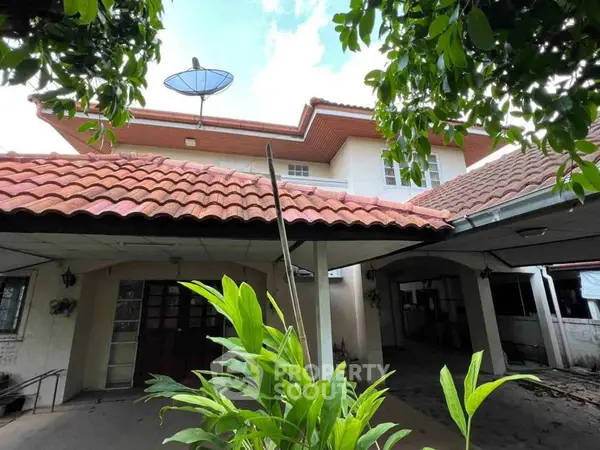 image_rental-8071062