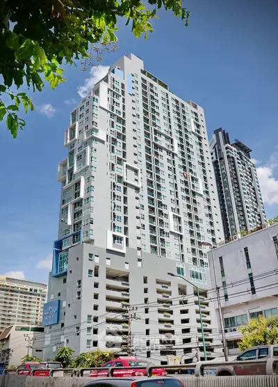  1 Bedroom Condo at Condolette Ize Ratchathewi-2