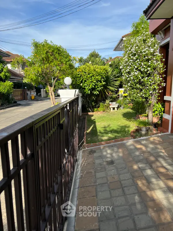 image_rental-7833733