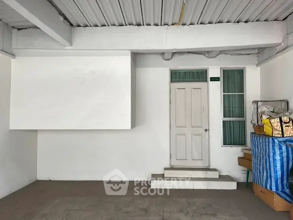 image_rental-29310613