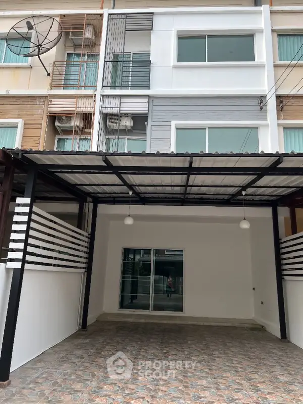 image_rental-7459127