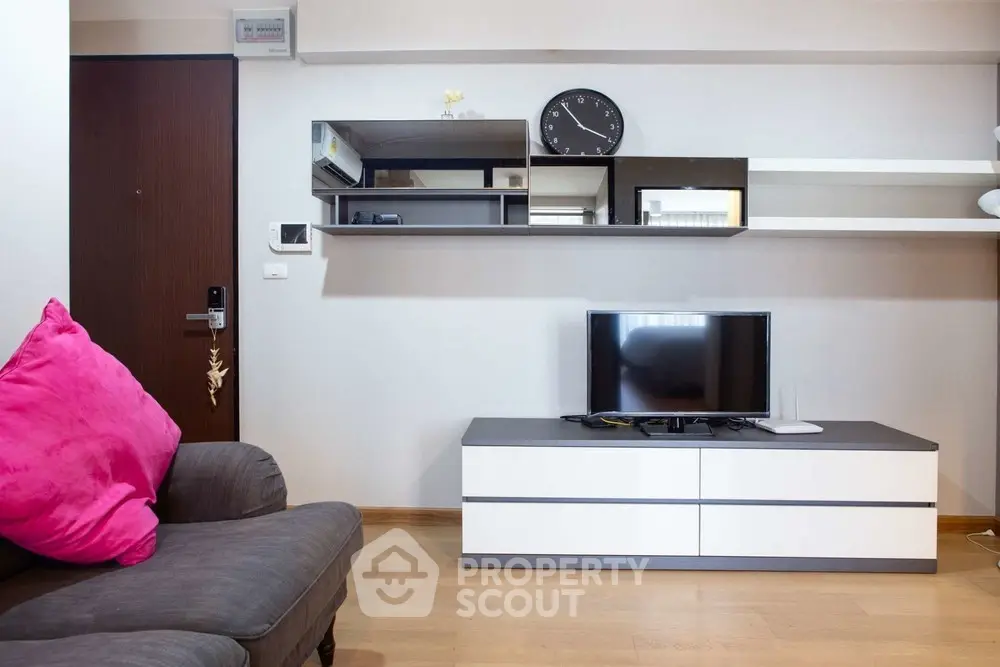  1 Bedroom Condo at Bangkok Feliz Sukhumvit 69-1