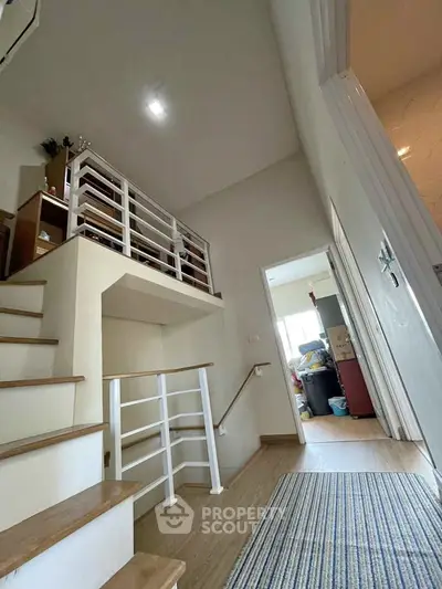 image_rental-28002337