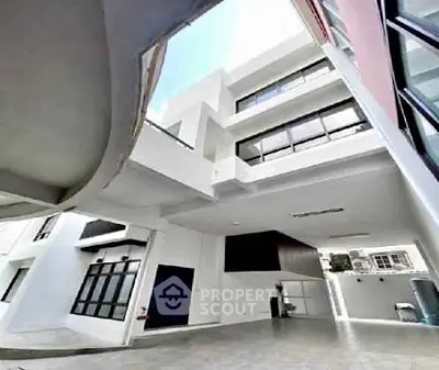 image_rental-29622234