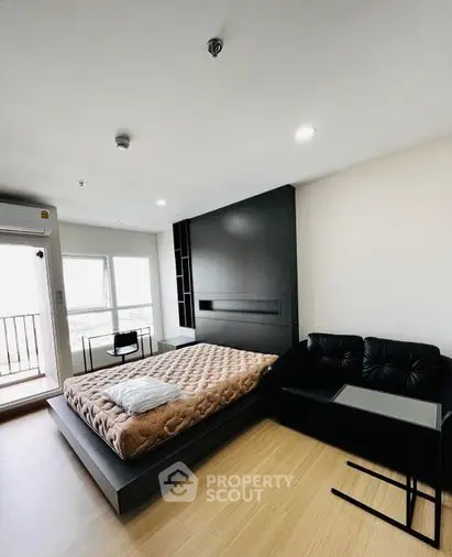 image_rental-9554835