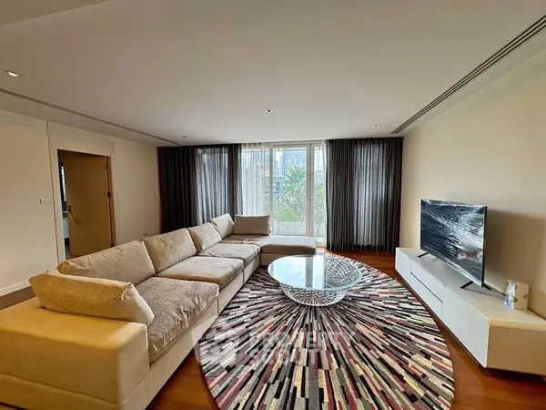 image_rental-31305582