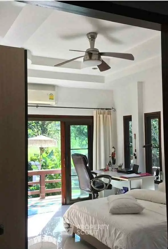 image_rental-29882724