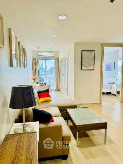 image_rental-28005367