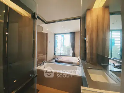 Fully Furnished 1 Bedroom Condo at The Esse Asoke-5