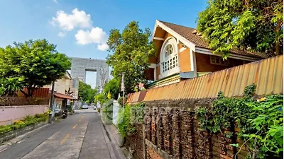 image_rental-35569358
