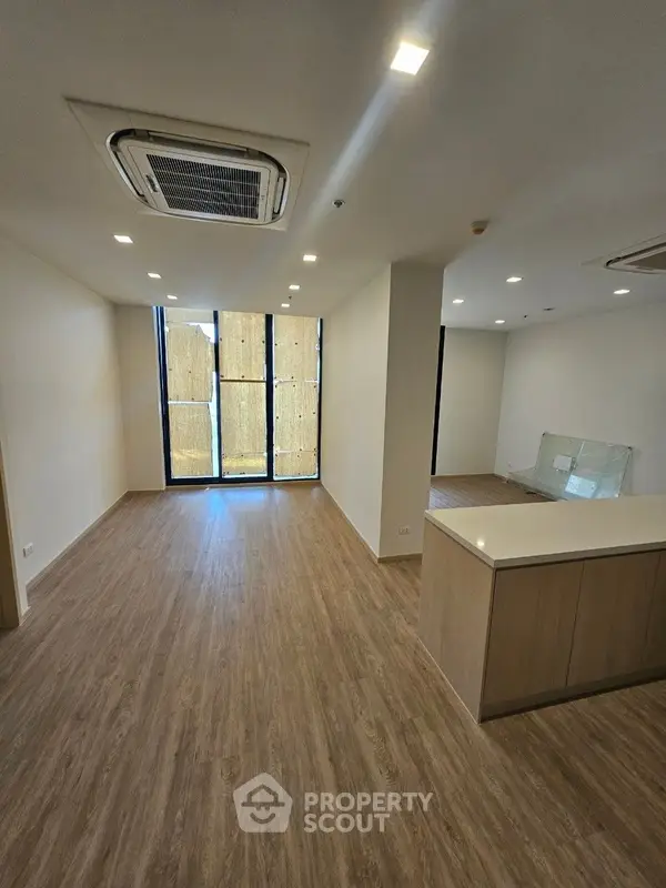 image_rental-17322052