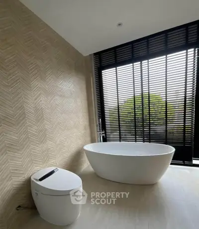 Screenshot 2569-01-22 at 14.06.35.jpg