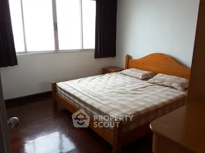  1 Bedroom Condo at Monterey Place Sukhumvit 16-4