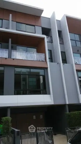 image_rental-21489159