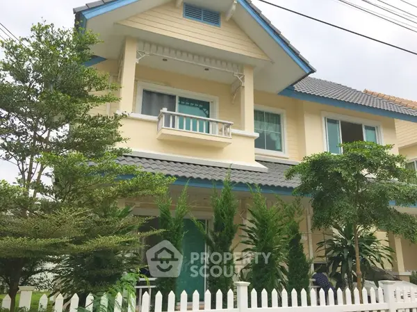 image_rental-7772980