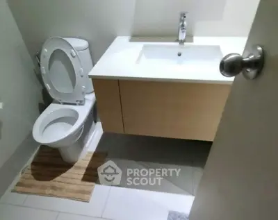 Screenshot 2569-03-23 at 22.16.02.jpg