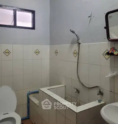 Screenshot 2568-11-13 at 15.56.34.jpg