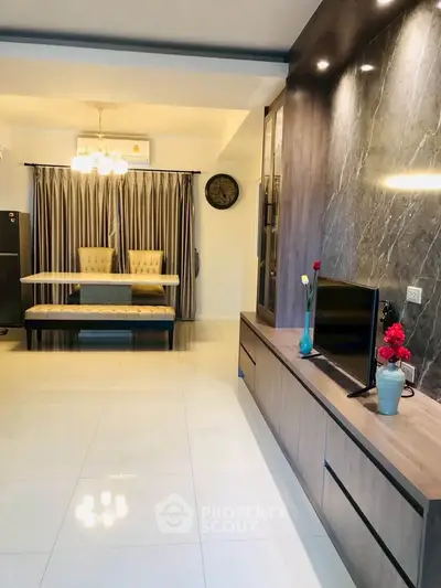 image_rental-30679247