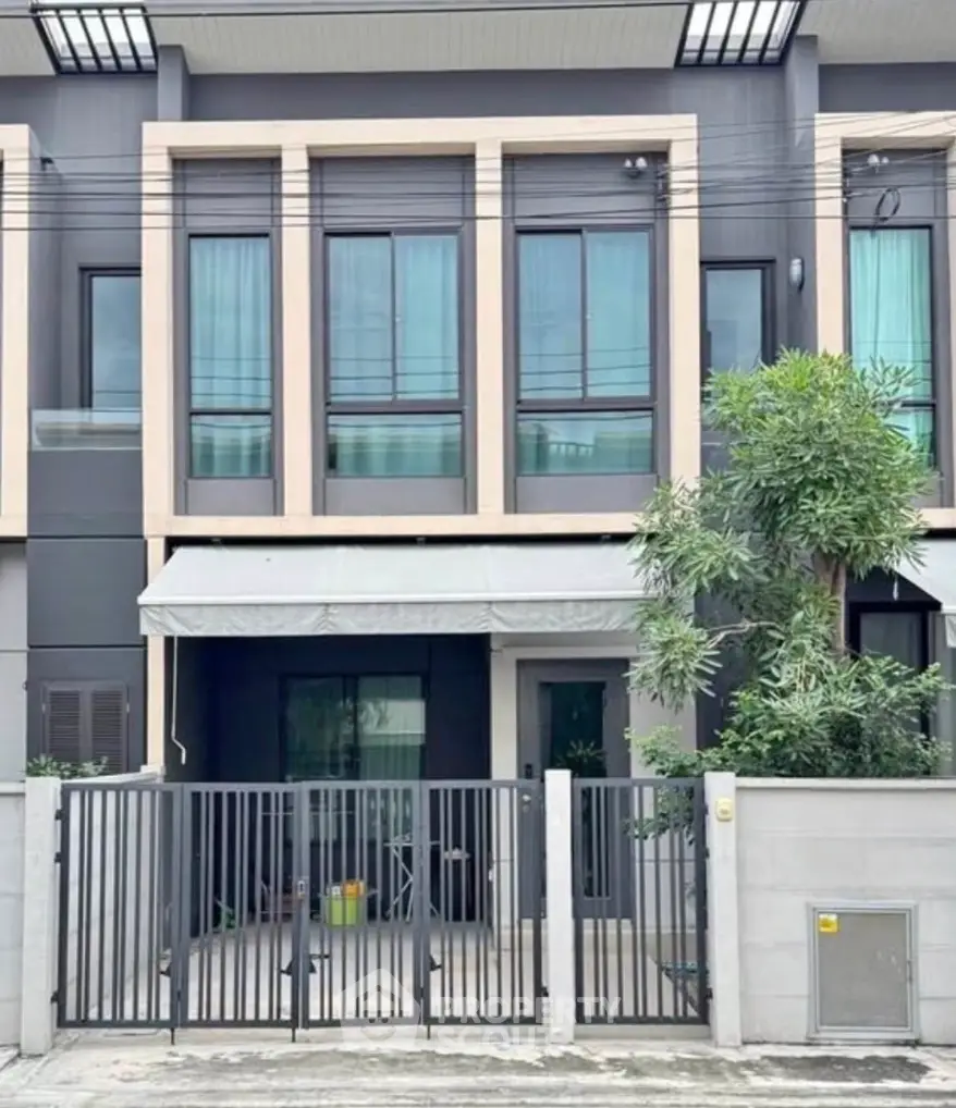 Screenshot 2568-10-30 at 19.41.57.jpg