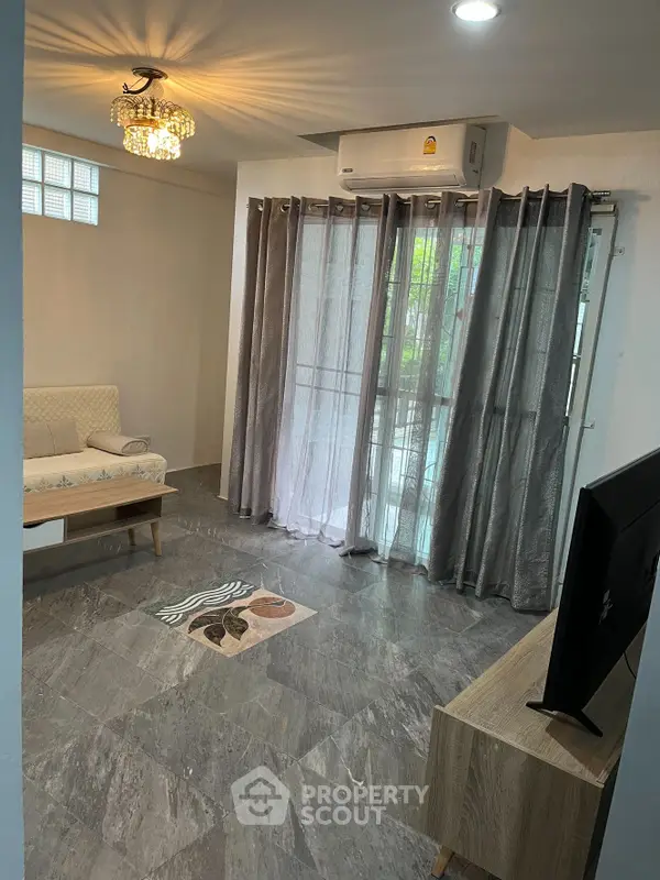 image_rental-26575425