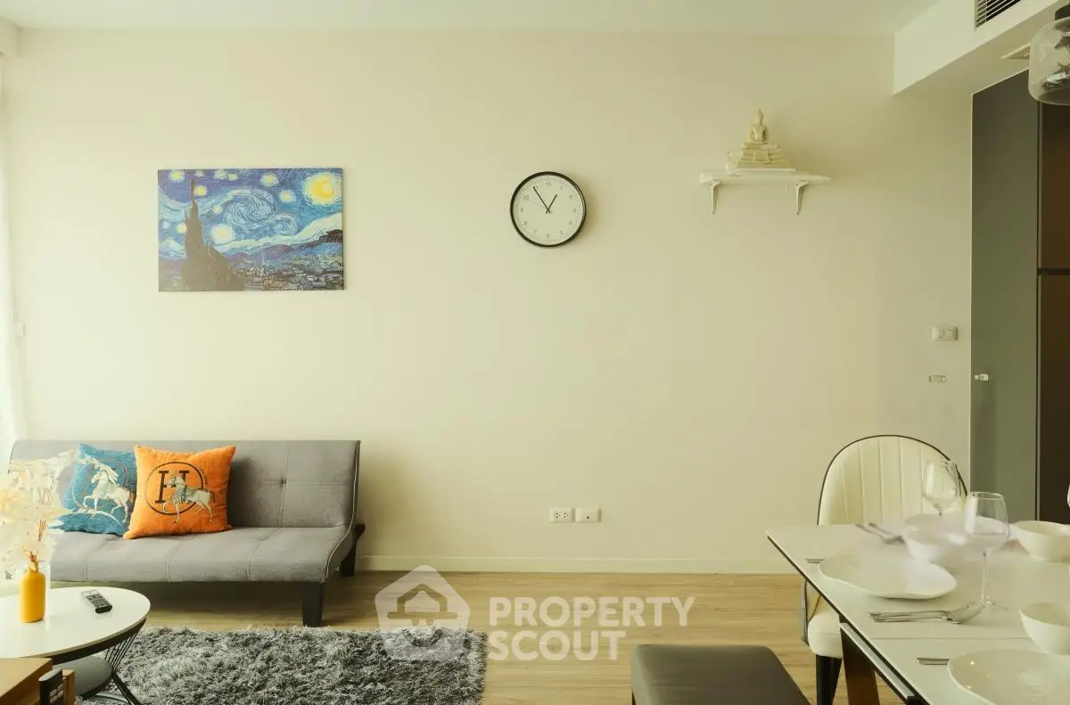 Modern living room with stylish decor and cozy seating area