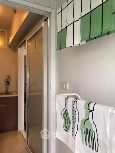 Cozy bathroom with modern design and stylish towel decor