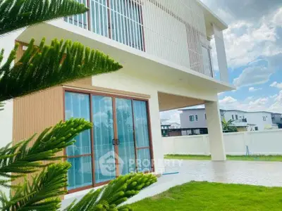 image_rental-28994138