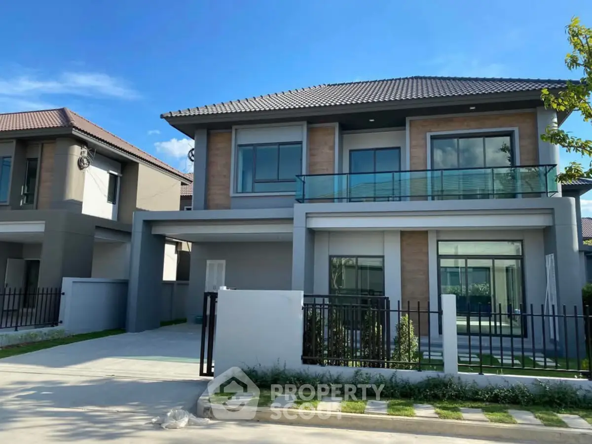 Screenshot 2568-05-18 at 13.38.44.jpg