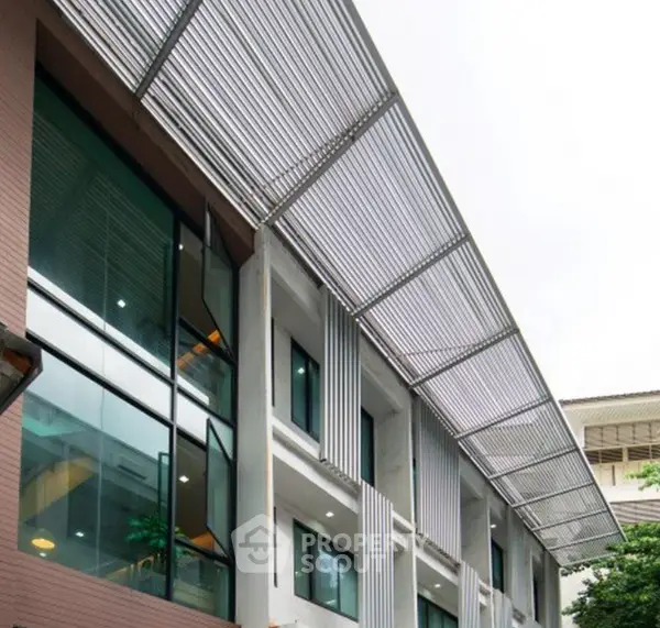 image_rental-31052857