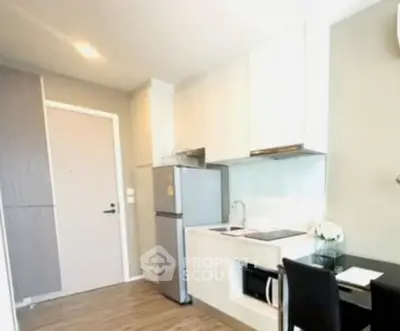 Screenshot 2569-03-04 at 22.29.21.jpg