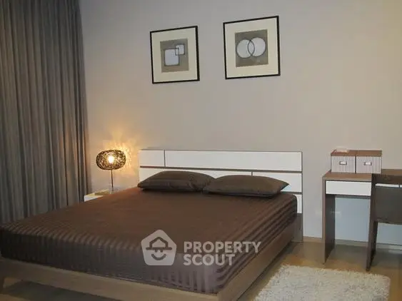 image_rental-5254478