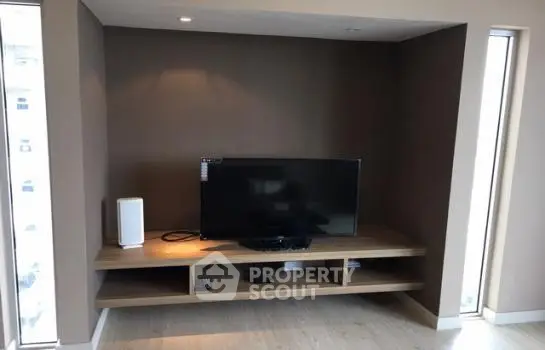 image_rental-4310084