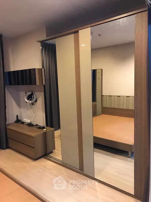 image_rental-10664416