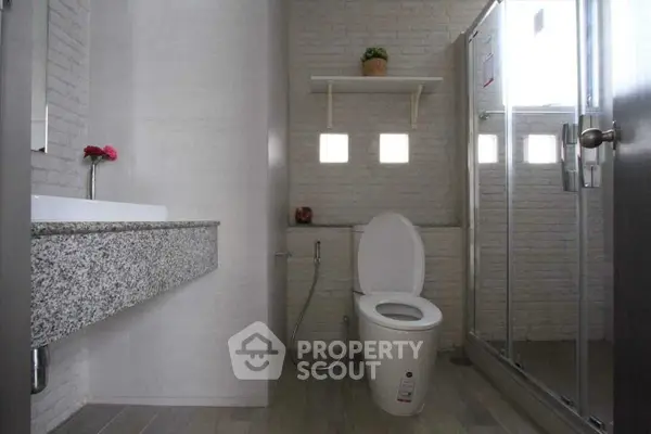 image_rental-30801249