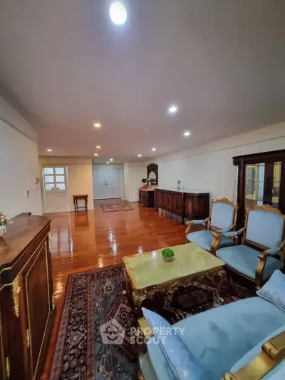 image_rental-29886575