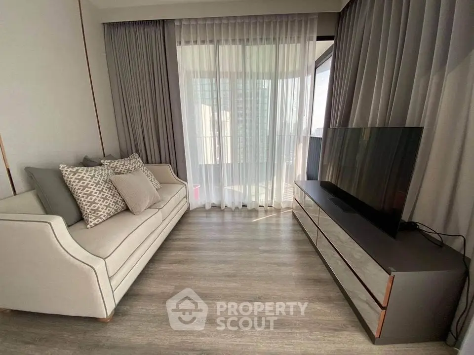  2 Bedrooms Condo at Ideo Mobi Asoke-8