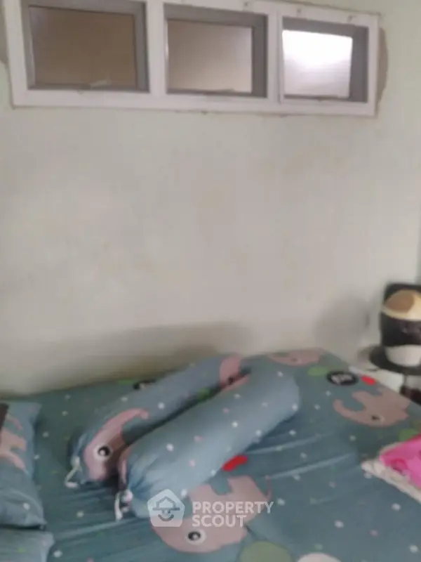 image_rental-6001098