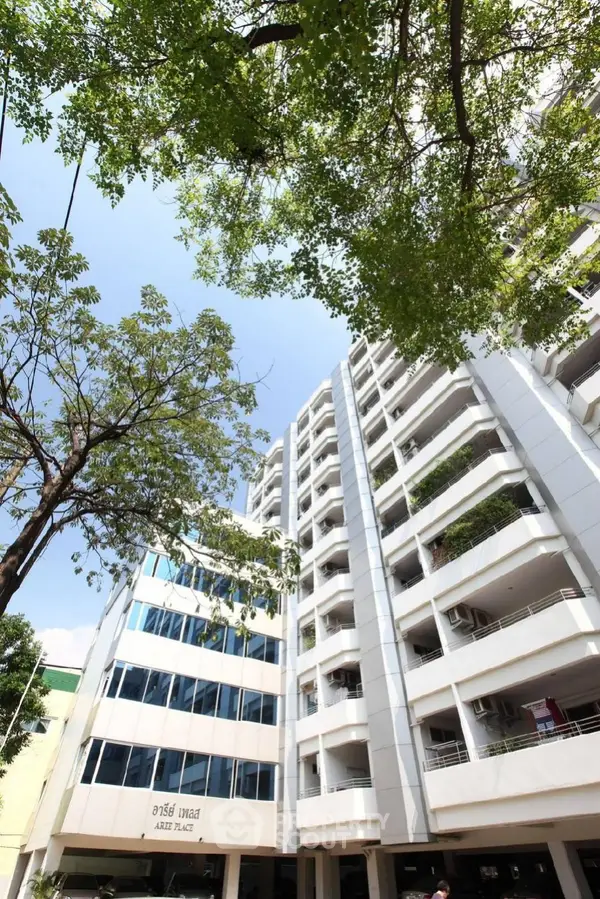 image_rental-27878283