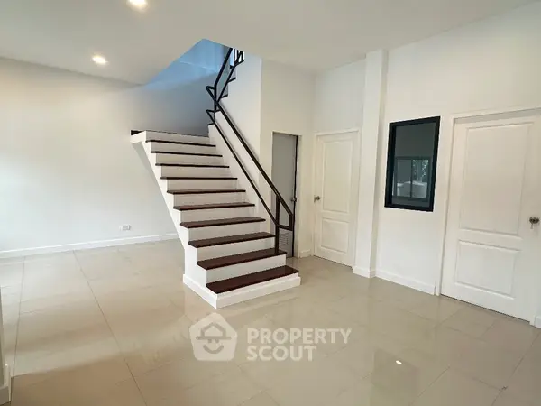 image_rental-19567947