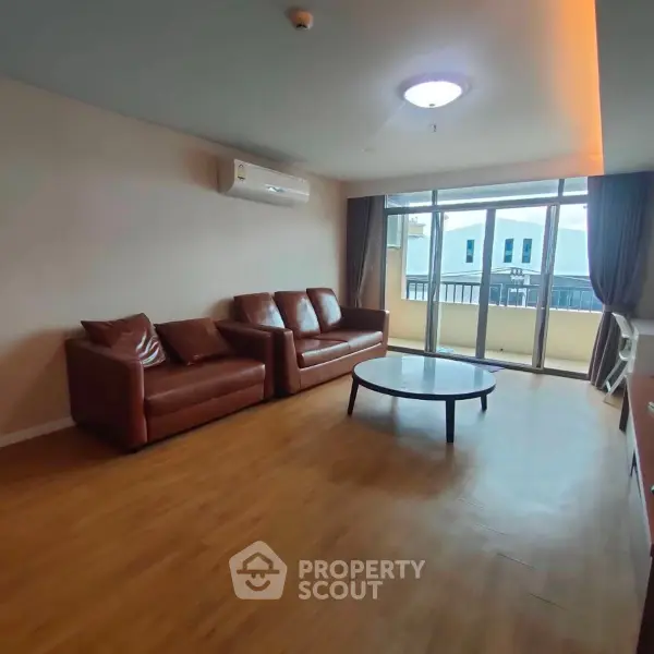 image_rental-29844898