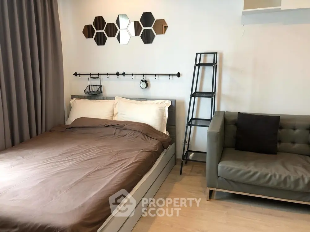  1 Bedroom Condo at Ideo Sathorn Tha Phra-1