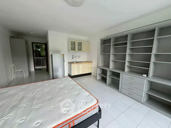 image_rental-27407438